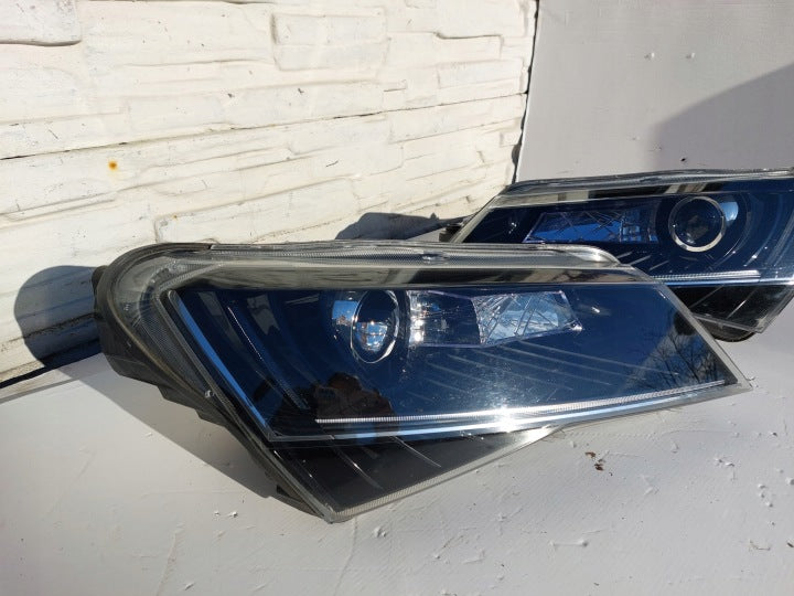 Frontscheinwerfer Skoda Superb III 3V1941016A Rechts Scheinwerfer Headlight SCH6178803214tw