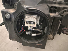 Load image into Gallery viewer, Frontscheinwerfer Lancia Thema 68042155AE Xenon Links Scheinwerfer Headlight SCH6182754071ro
