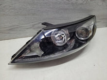 Laden Sie das Bild in den Galerie-Viewer, Frontscheinwerfer Kia Sportage 921013UXXX Links Scheinwerfer Headlight SCH6183138212tg