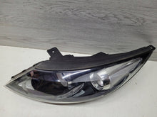 Laden Sie das Bild in den Galerie-Viewer, Frontscheinwerfer Kia Sportage 921013UXXX Links Scheinwerfer Headlight SCH6183138212tg
