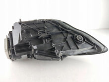 Load image into Gallery viewer, Frontscheinwerfer Porsche Panamera 97063107005 Rechts Scheinwerfer Headlight SCH6185245974mz