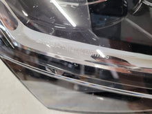 Load image into Gallery viewer, Frontscheinwerfer Skoda Superb III 3V1941016D Rechts Scheinwerfer Headlight SCH6188631656mo