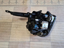 Load image into Gallery viewer, Frontscheinwerfer Kia Sportage 92101R2150 Links Scheinwerfer Headlight SCH6190280588kl