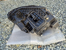 Laden Sie das Bild in den Galerie-Viewer, Frontscheinwerfer Mercedes-Benz W247 A2479066301KZ Links Scheinwerfer Headlight SCH6193090529oq