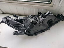 Load image into Gallery viewer, Frontscheinwerfer Toyota Camry 81150-33G00 Links Scheinwerfer Headlight SCH6196194054cj
