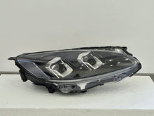 Laden Sie das Bild in den Galerie-Viewer, Frontscheinwerfer Ford Kuga LV4B-13E016-AH Rechts Scheinwerfer Headlight SCH6197505167sf
