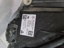 Laden Sie das Bild in den Galerie-Viewer, Frontscheinwerfer Mercedes-Benz Cla A1189068400 Rechts Scheinwerfer Headlight SCH6200454424tu