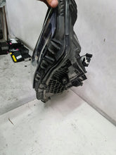Laden Sie das Bild in den Galerie-Viewer, Frontscheinwerfer Mercedes-Benz Cla A1189068400 Rechts Scheinwerfer Headlight SCH6200454424tu