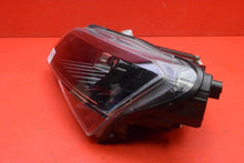 Laden Sie das Bild in den Galerie-Viewer, Frontscheinwerfer Skoda Superb III 3V1941017B Links Scheinwerfer Headlight SCH6208546249yd