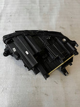 Laden Sie das Bild in den Galerie-Viewer, Frontscheinwerfer Audi E-Tron 89A941033 LED Links Scheinwerfer Headlight SCH6223077624fr