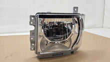 Laden Sie das Bild in den Galerie-Viewer, Frontscheinwerfer Isuzu I 100-2199M Links Scheinwerfer Headlight SCH6223097348xo