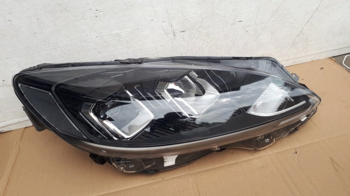 Frontscheinwerfer Ford Kuga III LV4B-13E014-CD Rechts Scheinwerfer Headlight SCH6227036020sn