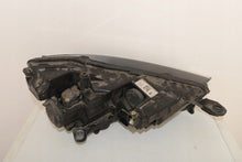 Laden Sie das Bild in den Galerie-Viewer, Frontscheinwerfer Skoda Scala 657941015 LED Links Scheinwerfer Headlight SCH6228963328xp