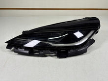 Laden Sie das Bild in den Galerie-Viewer, Frontscheinwerfer Tesla 3 1760888-00-E LED Links Scheinwerfer Headlight SCH6229386007bc