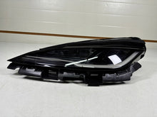 Laden Sie das Bild in den Galerie-Viewer, Frontscheinwerfer Tesla 3 1760888-00-E LED Links Scheinwerfer Headlight SCH6229386007bc