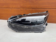 Laden Sie das Bild in den Galerie-Viewer, Frontscheinwerfer Toyota Yaris Cross 0D312 Links Scheinwerfer Headlight SCH6229660344ri