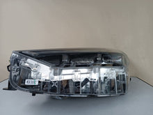 Laden Sie das Bild in den Galerie-Viewer, Frontscheinwerfer Ford LJ8B13E015EG Links Scheinwerfer Headlight SCH6237751963bb