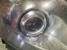 Laden Sie das Bild in den Galerie-Viewer, Frontscheinwerfer Opel Zafira B A 24451045RH Xenon Rechts Scheinwerfer Headlight SCH6243046901wl