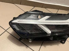 Laden Sie das Bild in den Galerie-Viewer, Frontscheinwerfer Dacia Sandero III Jogger 260601750R Links Headlight SCH6247280555fy
