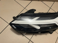 Laden Sie das Bild in den Galerie-Viewer, Frontscheinwerfer Dacia Sandero III Jogger 260601750R Links Headlight SCH6247280555fy