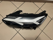 Laden Sie das Bild in den Galerie-Viewer, Frontscheinwerfer Dacia Sandero III Jogger 260601750R Links Headlight SCH6247280555fy