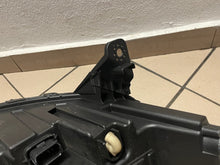 Laden Sie das Bild in den Galerie-Viewer, Frontscheinwerfer Dacia Sandero III Jogger 260601750R Links Headlight SCH6247280555fy