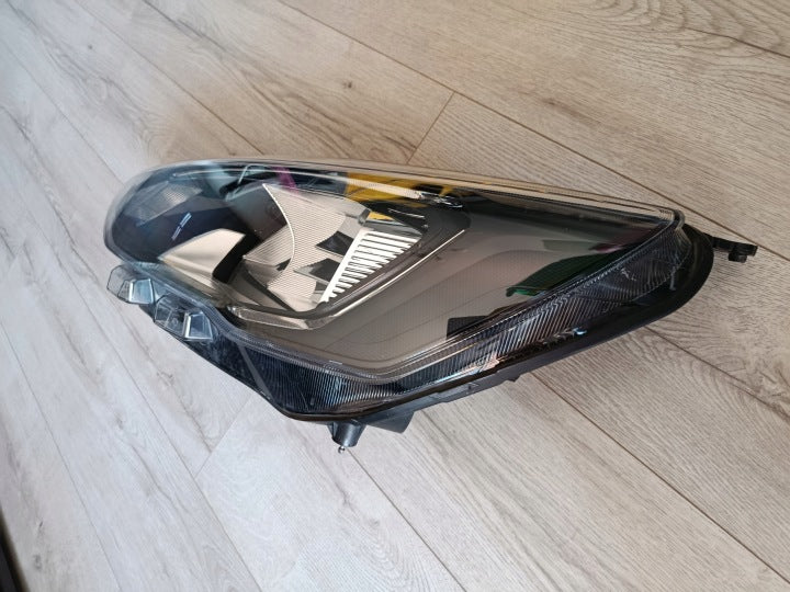 Frontscheinwerfer Ford Focus MX7B-13E015-CE Links Scheinwerfer Headlight SCH6251989091ty