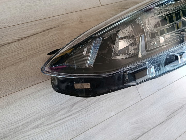 Frontscheinwerfer Ford Focus MX7B-13E015-CE Links Scheinwerfer Headlight SCH6251989091ty