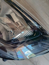 Laden Sie das Bild in den Galerie-Viewer, Frontscheinwerfer Ford Focus MX7B-13E015-CE Links Scheinwerfer Headlight SCH6251989091ty