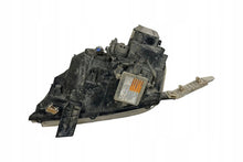 Laden Sie das Bild in den Galerie-Viewer, Frontscheinwerfer Suzuki Grand Vitara II 10059079 Xenon Rechts Headlight SCH6256108615jx