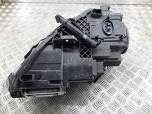 Laden Sie das Bild in den Galerie-Viewer, Frontscheinwerfer Mercedes-Benz W176 1768201961 Links Scheinwerfer Headlight SCH6264400720uz