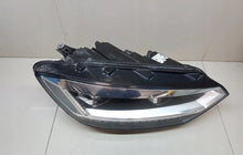 Laden Sie das Bild in den Galerie-Viewer, Frontscheinwerfer VW Touran 5TB941082A LED Rechts Scheinwerfer Headlight SCH6267038215kw