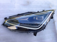 Laden Sie das Bild in den Galerie-Viewer, Frontscheinwerfer Seat Ibiza I V 6F1941007H Links Scheinwerfer Headlight SCH6272583837ej