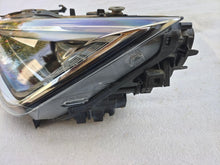Laden Sie das Bild in den Galerie-Viewer, Frontscheinwerfer Seat Ibiza I V 6F1941007H Links Scheinwerfer Headlight SCH6272583837ej