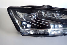 Laden Sie das Bild in den Galerie-Viewer, Frontscheinwerfer Skoda Fabia III 6V1941016F Rechts Scheinwerfer Headlight SCH6273809022mv