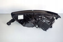 Laden Sie das Bild in den Galerie-Viewer, Frontscheinwerfer Skoda Fabia III 6V1941016F Rechts Scheinwerfer Headlight SCH6273809022mv