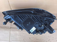 Laden Sie das Bild in den Galerie-Viewer, Frontscheinwerfer VW Passat B8 3G1941774D Rechts Scheinwerfer Headlight SCH6276382925sx