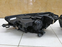 Laden Sie das Bild in den Galerie-Viewer, Frontscheinwerfer Skoda Fabia IV 6VB941015 6VB941016 Ein Satz Headlight SCH6278746772gs