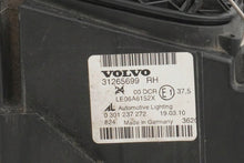 Laden Sie das Bild in den Galerie-Viewer, Frontscheinwerfer Volvo S40 II 31265699 0301237272 Rechts Scheinwerfer Headlight SCH6289567346de
