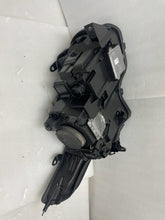 Load image into Gallery viewer, Frontscheinwerfer Land Rover Range LR067217 Links Scheinwerfer Headlight SCH6292432184di