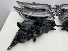 Laden Sie das Bild in den Galerie-Viewer, Frontscheinwerfer Nissan Qashqai I J11 100-19011 Ein Satz Scheinwerfer Headlight SCH6294290658cf