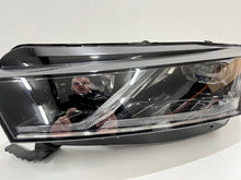 Laden Sie das Bild in den Galerie-Viewer, Frontscheinwerfer Skoda Octavia IV 5E4941015A LED Links Scheinwerfer Headlight SCH6298364675cp