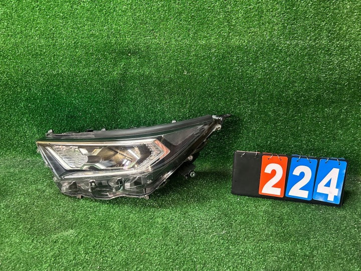 Frontscheinwerfer Toyota V CSC19114 Links Scheinwerfer Headlight SCH6301925759ep
