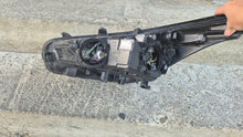 Laden Sie das Bild in den Galerie-Viewer, Frontscheinwerfer Kia Ceed 92102-A2220 Rechts Scheinwerfer Headlight SCH6302732876in