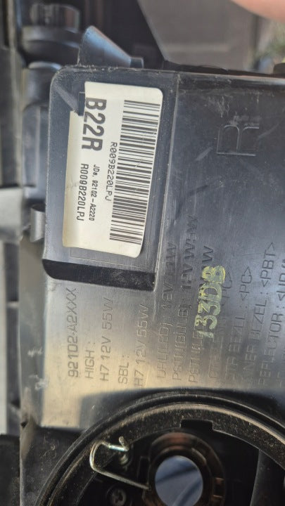 Frontscheinwerfer Kia Ceed 92102-A2220 Rechts Scheinwerfer Headlight SCH6302732876in