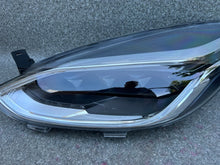Laden Sie das Bild in den Galerie-Viewer, Frontscheinwerfer Ford Fiesta I L1BB-13E015-GB Links Scheinwerfer Headlight SCH6304186067qd