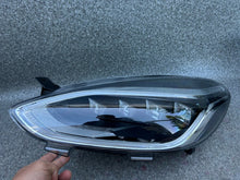 Laden Sie das Bild in den Galerie-Viewer, Frontscheinwerfer Ford Fiesta I L1BB-13E015-GB Links Scheinwerfer Headlight SCH6304186067qd