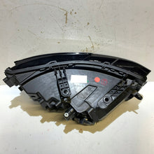 Load image into Gallery viewer, Frontscheinwerfer Dacia Duster 260603515R LED Links Scheinwerfer Headlight SCH6306440876fb