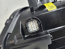 Laden Sie das Bild in den Galerie-Viewer, Frontscheinwerfer Hyundai Kona 92102HF100 LED Rechts Scheinwerfer Headlight SCH6310531483sl