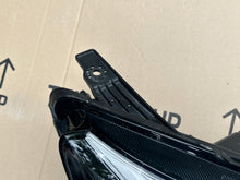 Load image into Gallery viewer, Frontscheinwerfer Dacia Sandero III Jogger 260107978R Rechts Headlight SCH6311019011df
